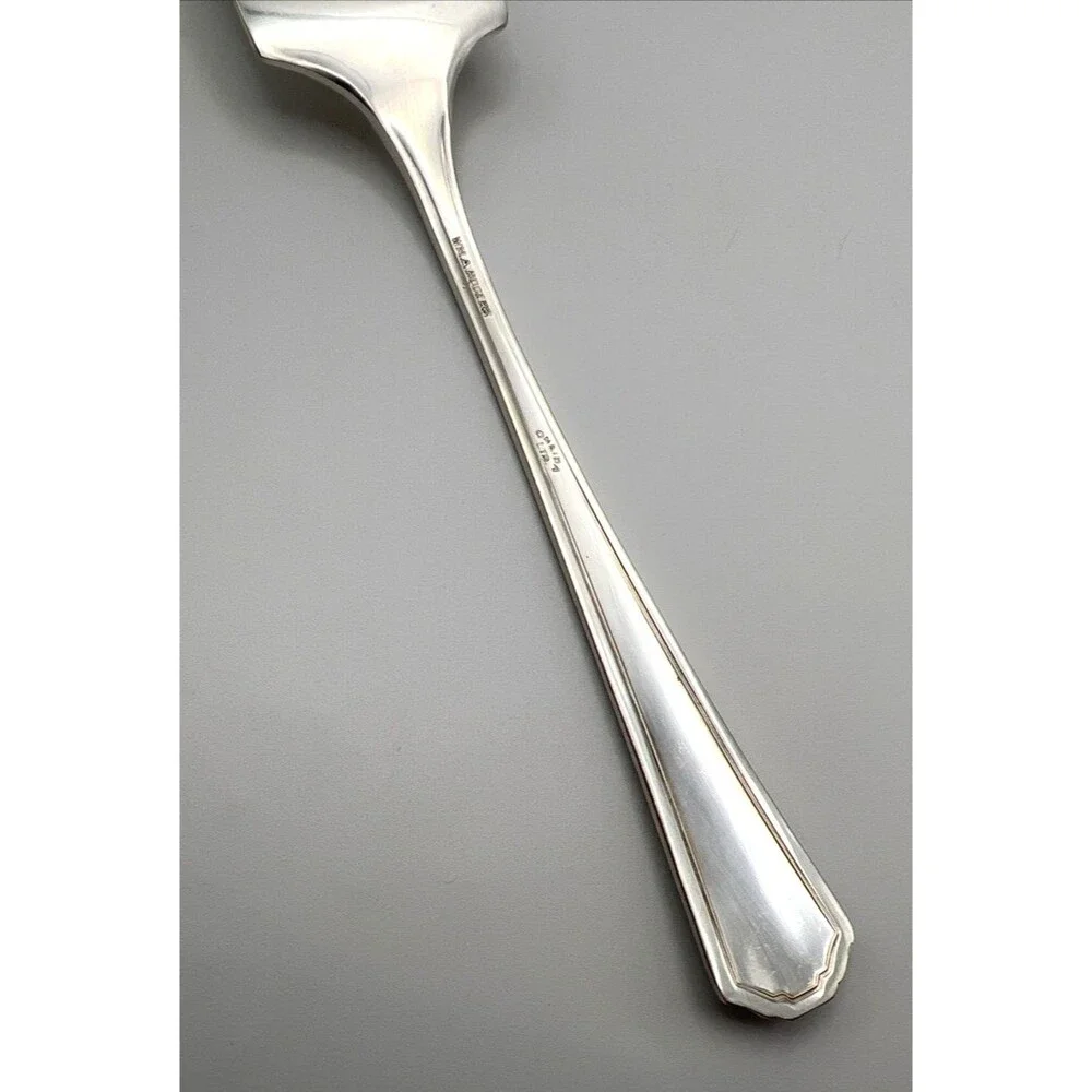Oneida LTD W.M.A. Rogers Silver Plate Server Fork